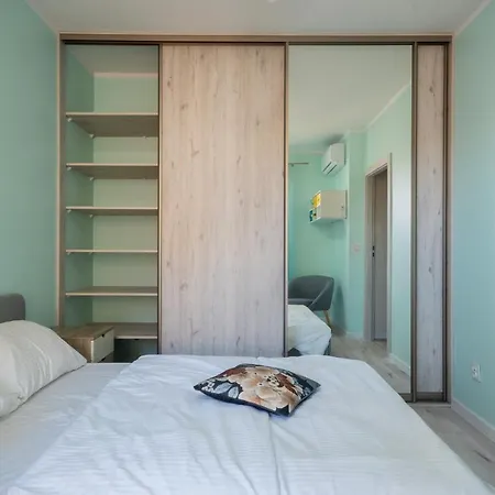 Krakowska Comfort By Bookinghost Lejlighed *